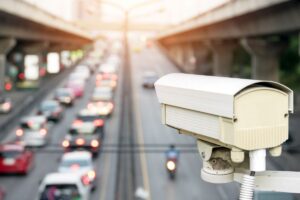 videocamera in strada